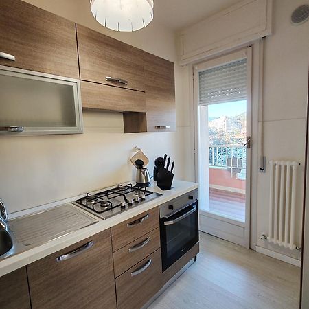 Relax Al Mare Apartment Vallecrosia Exterior photo